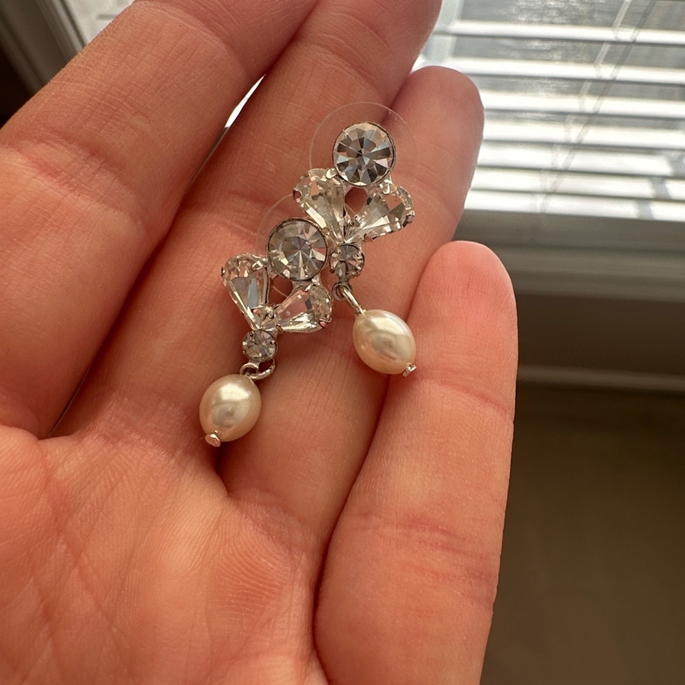 Bridal Earrings - Picture 3 of 3